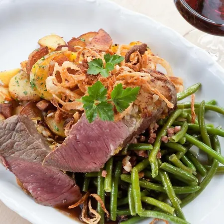 Rait'ner Wirt 3* שלכינג