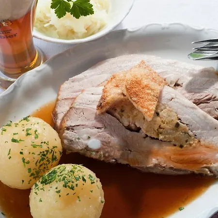 Rait'ner Wirt מלון שלכינג