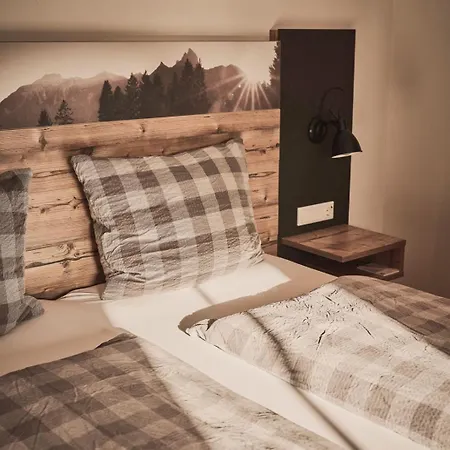 Rait'ner Wirt מלון שלכינג