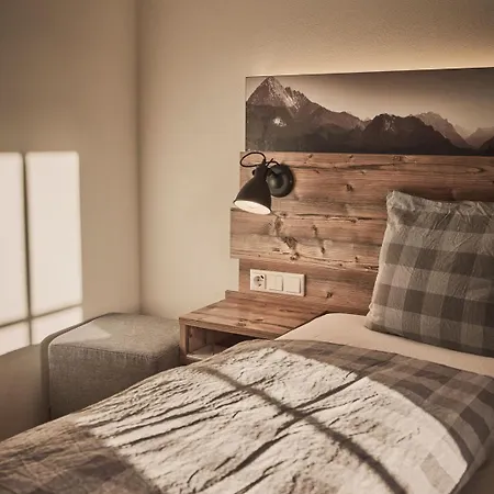 Rait'ner Wirt שלכינג