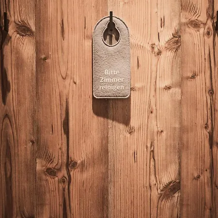 Rait'ner Wirt Hotel